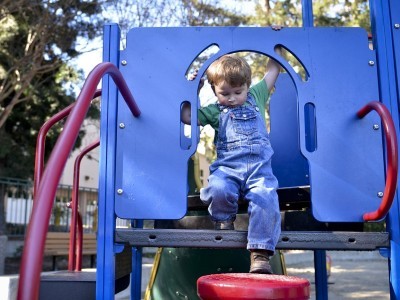 Как правильно выбрать площадку для детей 3-7 лет? Исключаем ошибки!